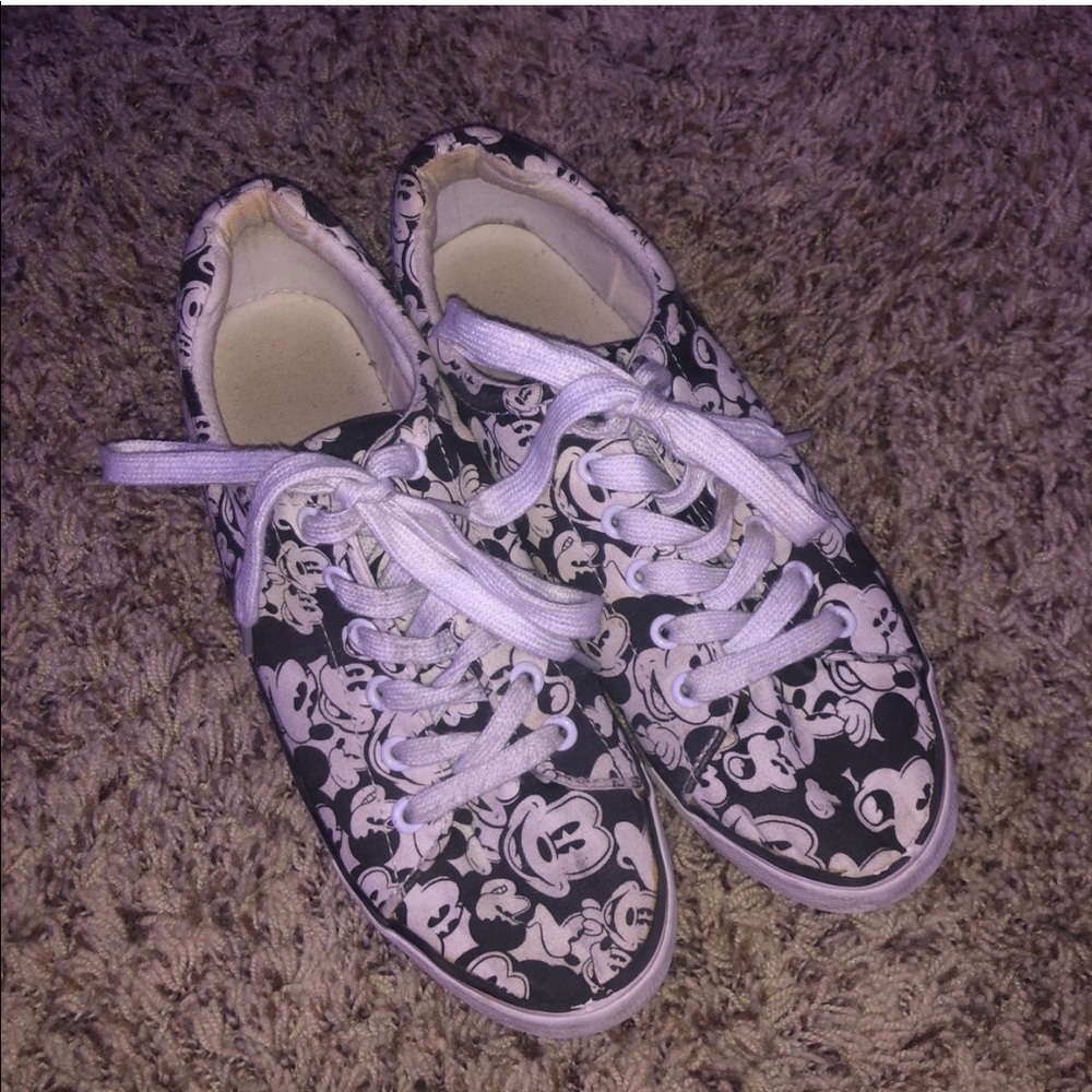 mickey mouse shoes